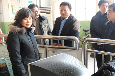 田景东副总司理到平阴分公司检查春运事情-伟德体育官网