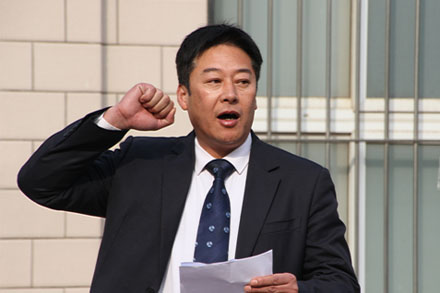 山东伟德体育官网英雄山省墓思念功勋员工宋洋-伟德体育官网