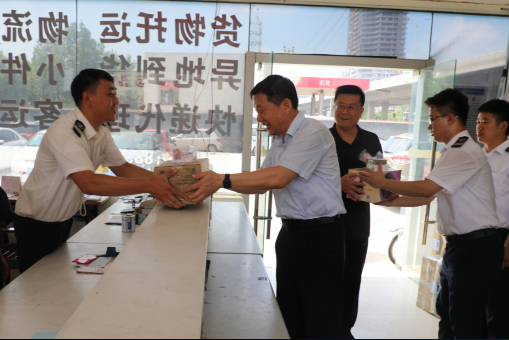 伟德体育官网 - 综合体育赛事平台|奥体中心相助同伴