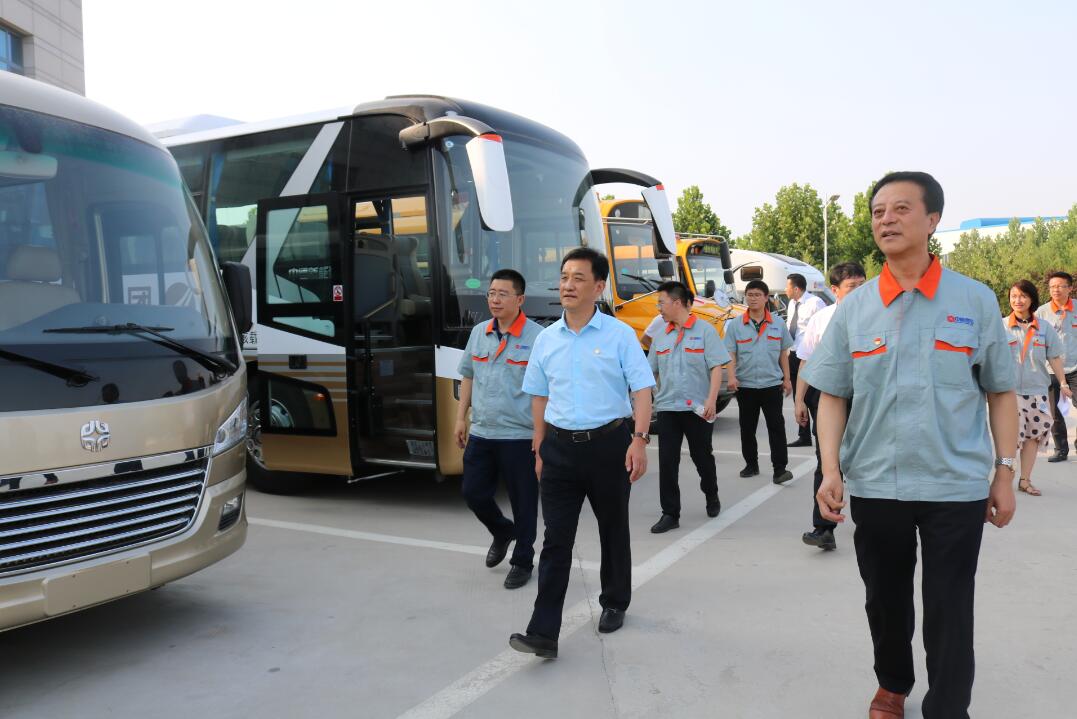 伟德体育官网 - 综合体育赛事平台|奥体中心相助同伴